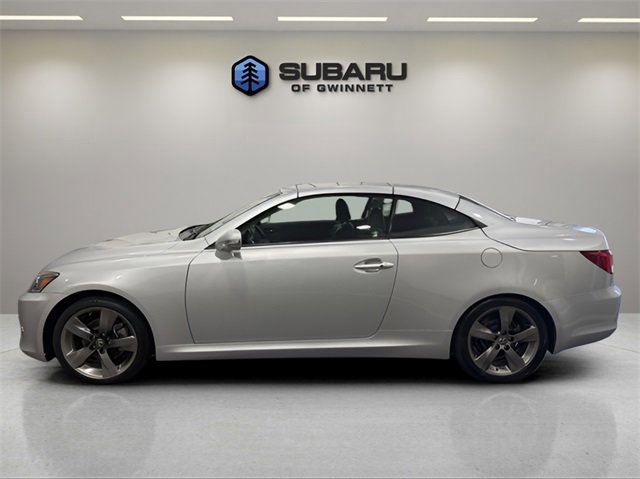 Used 2011 Lexus IS 250C image 2
