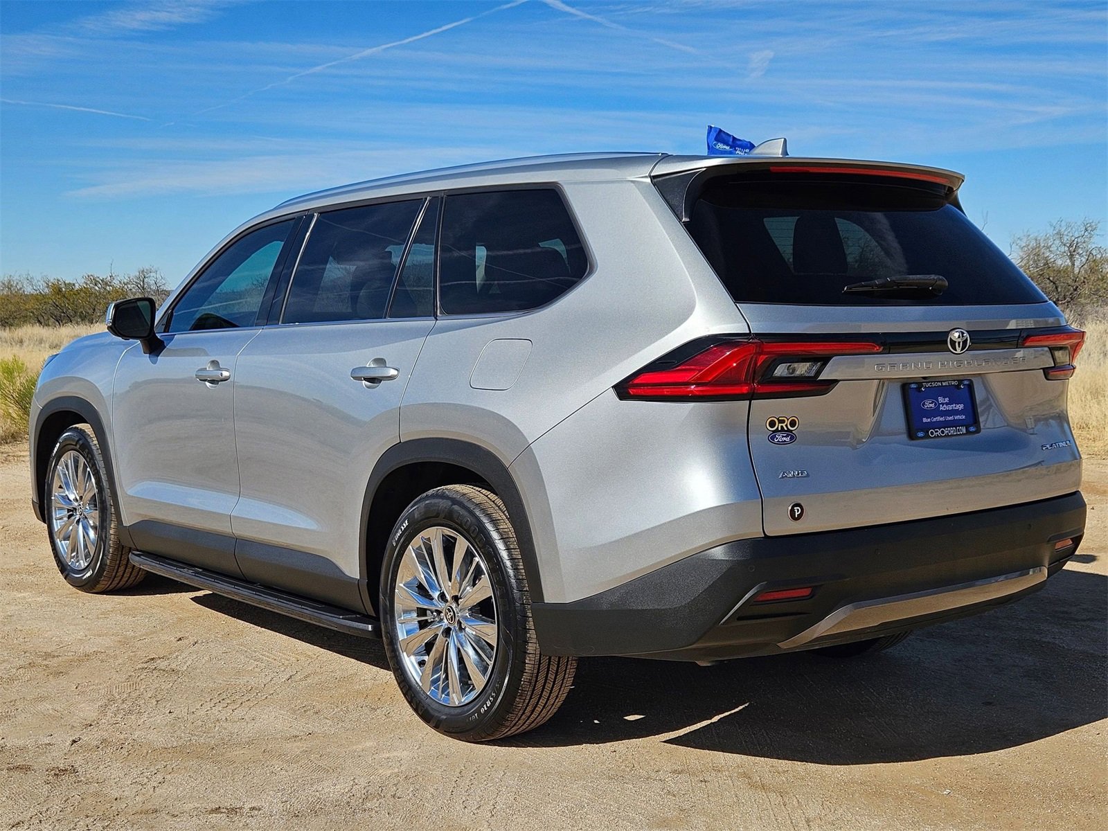 Used 2024 Toyota Grand Highlander Platinum image 8