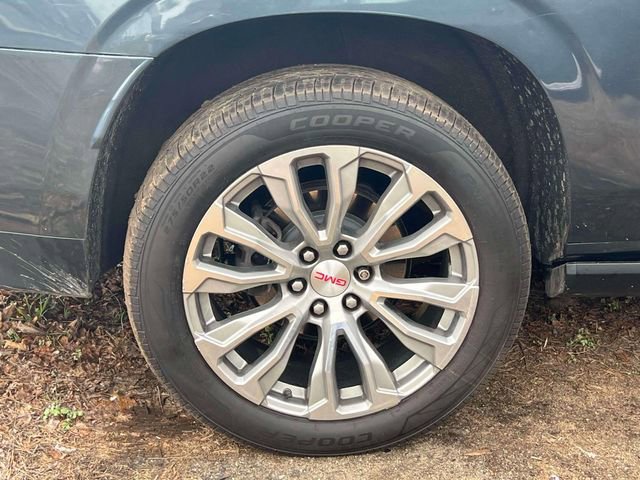 Used 2021 GMC Yukon XL Denali w/ Denali Ultimate Package image 10