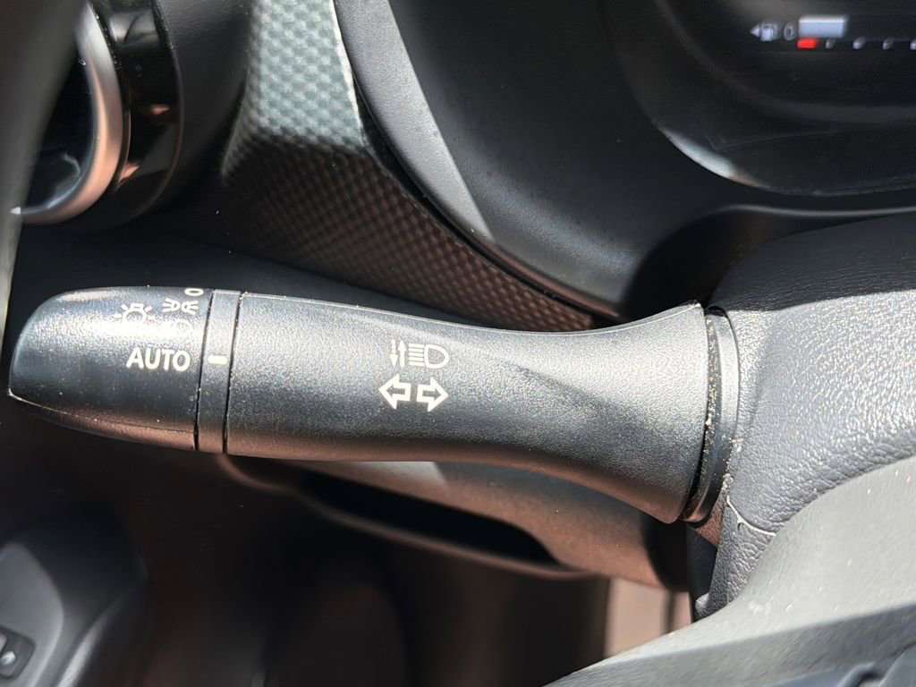 Used 2023 Nissan Kicks SV FWD image 21