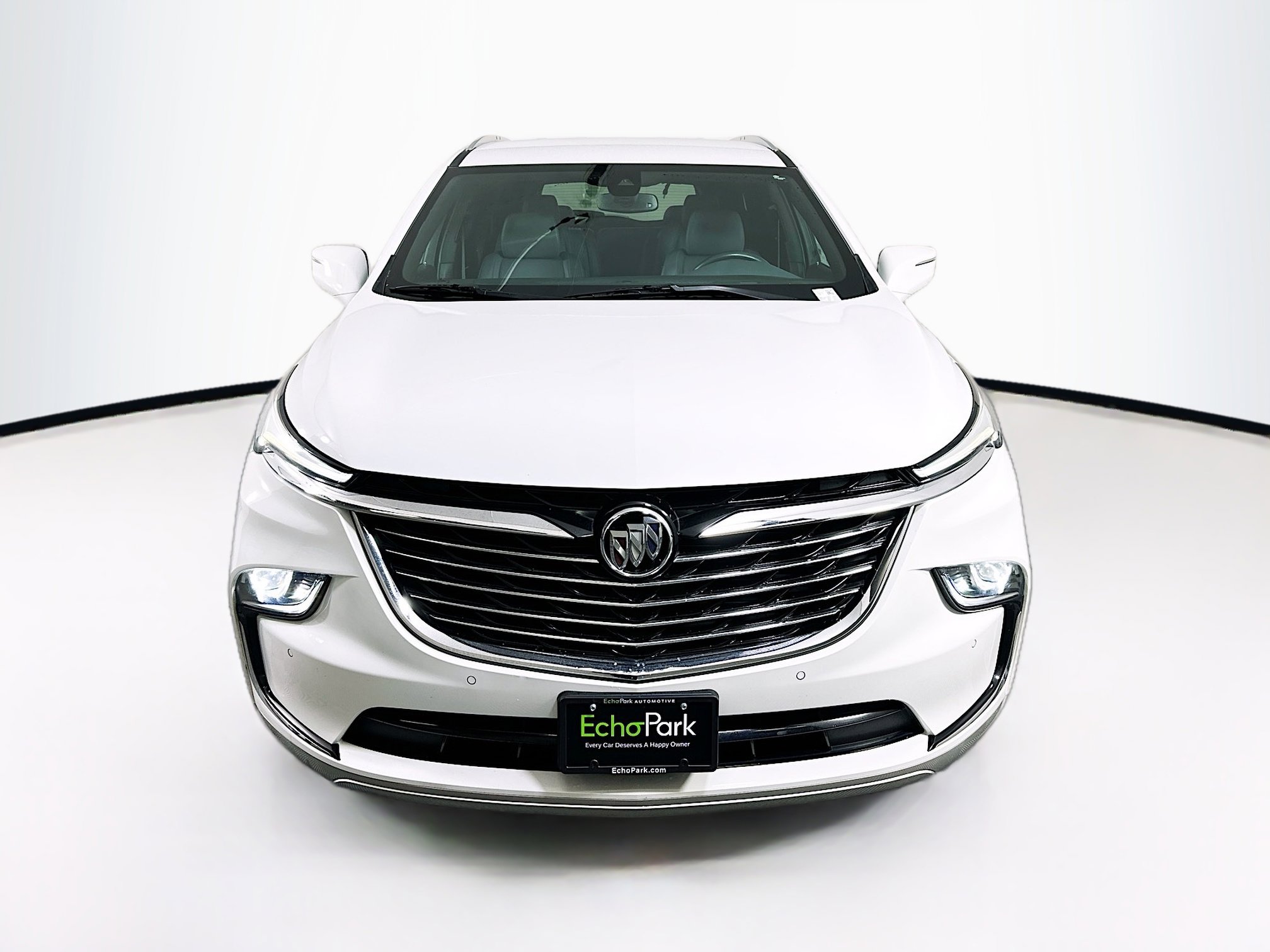 Used 2023 Buick Enclave Essence w/ LPO, Cargo Package image 2