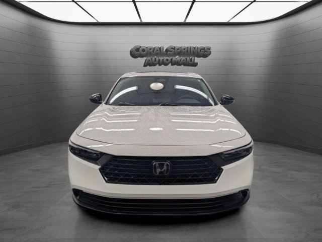 Used 2025 Honda Accord SE image 2