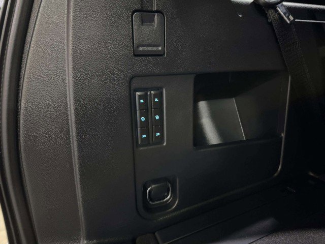 Used 2023 Ford Expedition Platinum image 55