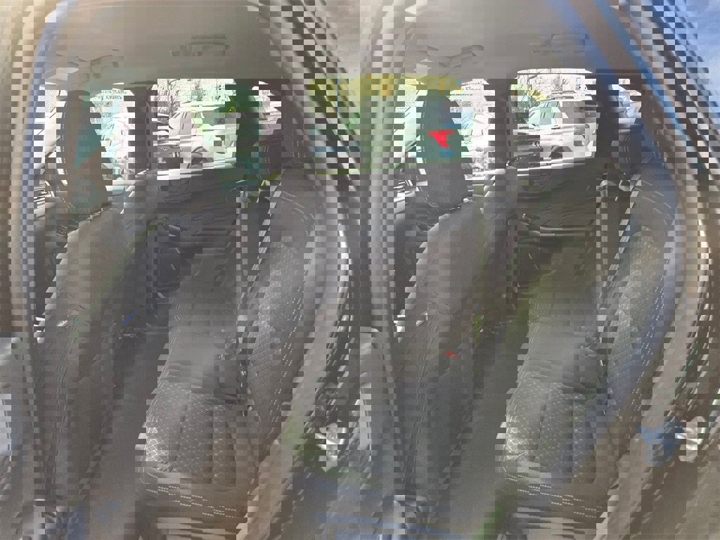 Used 2025 Ford Escape Active image 10