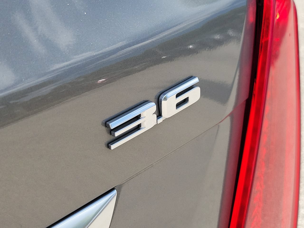 Used 2019 Cadillac XT5 FWD image 7