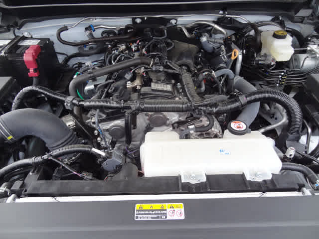 Used 2025 Toyota Tacoma SR5 AWD/4WD image 33
