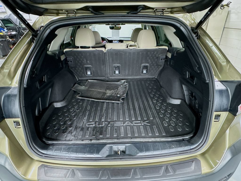 Certified 2025 Subaru Outback Premium AWD/4WD image 24