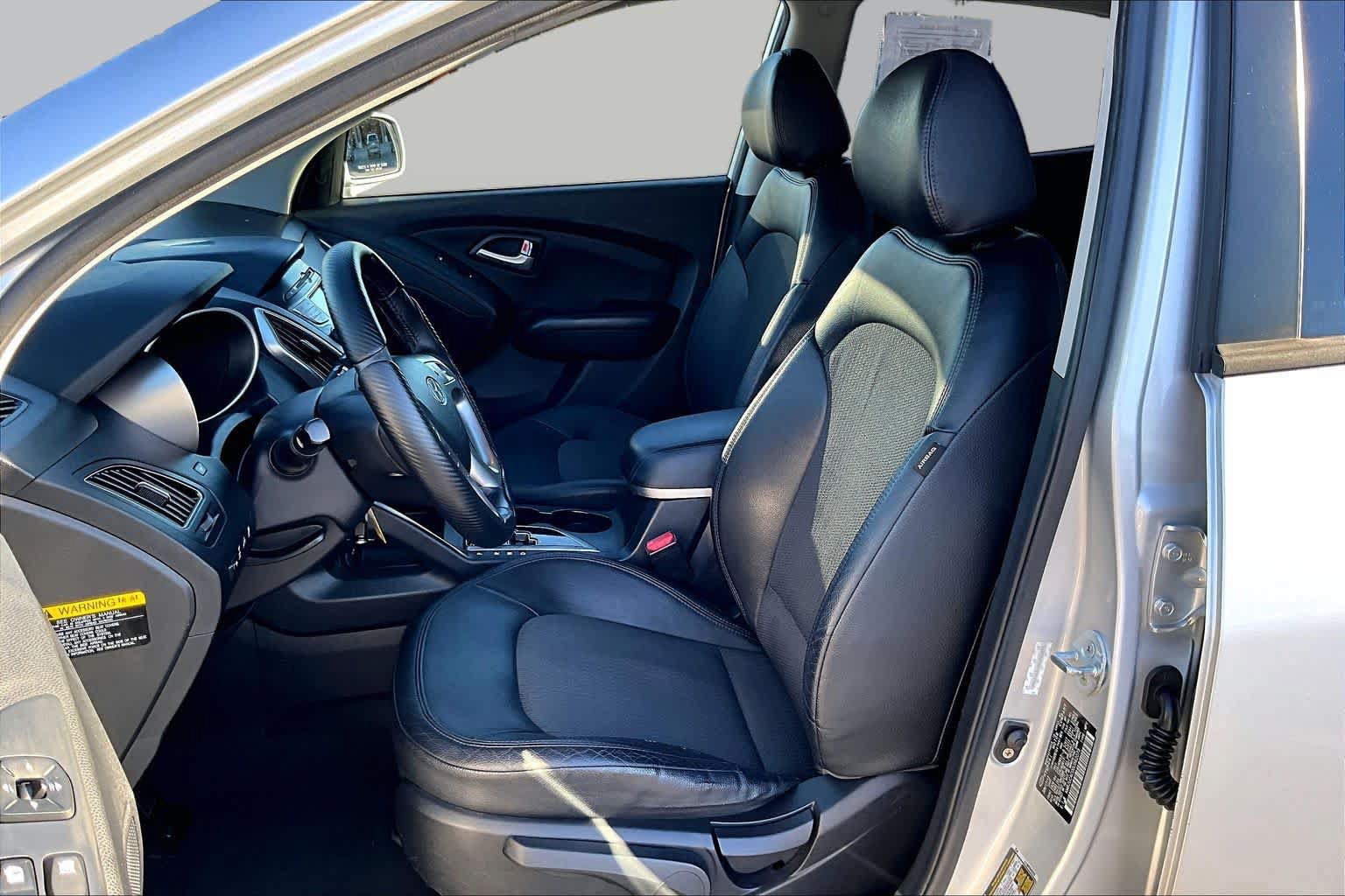 Used 2013 Hyundai Tucson GLS AWD/4WD image 7