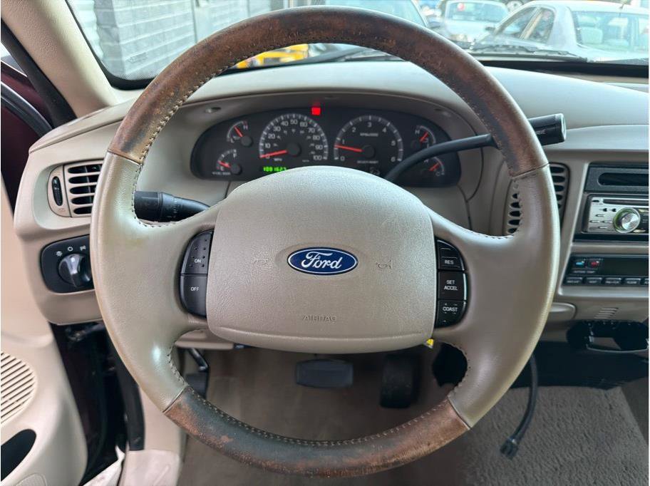Used 2002 Ford F150 King Ranch image 14