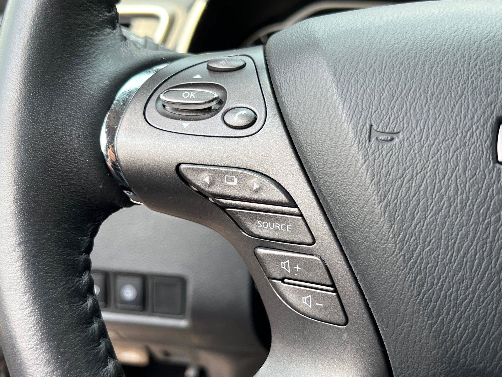 Used 2024 Nissan Murano Platinum w/ Cargo Package FWD image 25