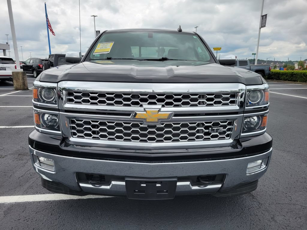 Used 2015 Chevrolet Silverado 1500 LTZ AWD/4WD image 2