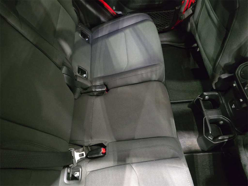 Used 2020 Jeep Gladiator Overland w/ Trailer Tow Package image 12