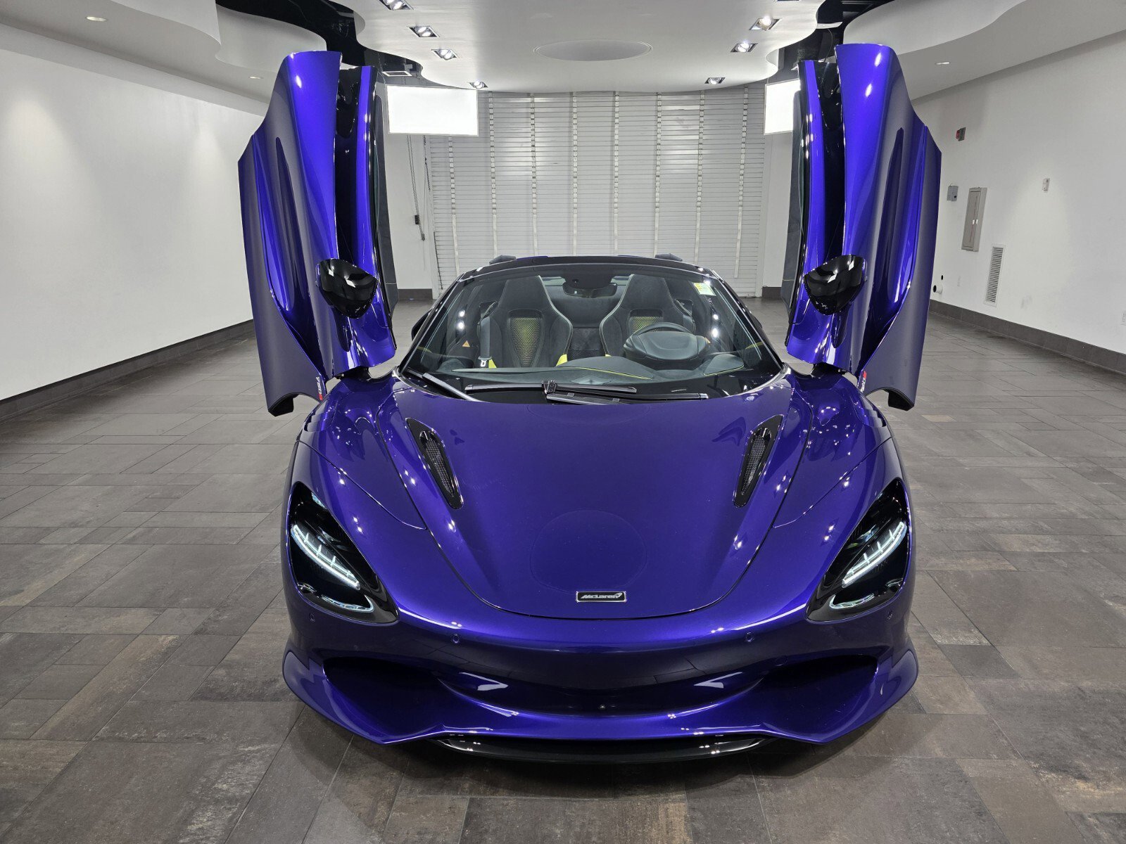 New 2026 McLaren 750S Spider image 25