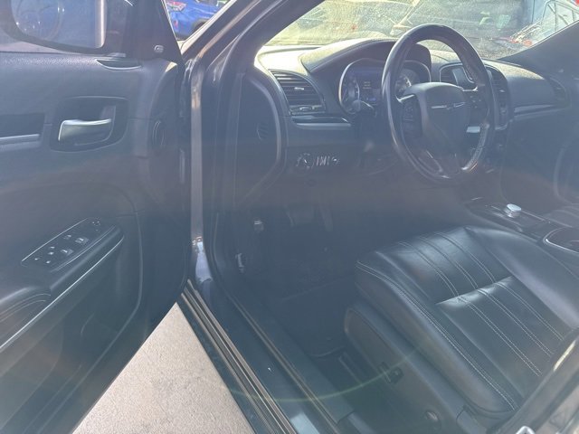 Used 2022 Chrysler 300 S image 11
