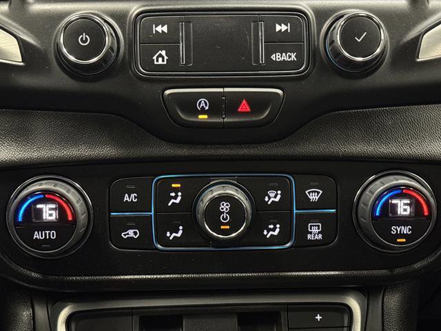 Used 2023 GMC Terrain SLE w/ Driver Convenience Package image 18