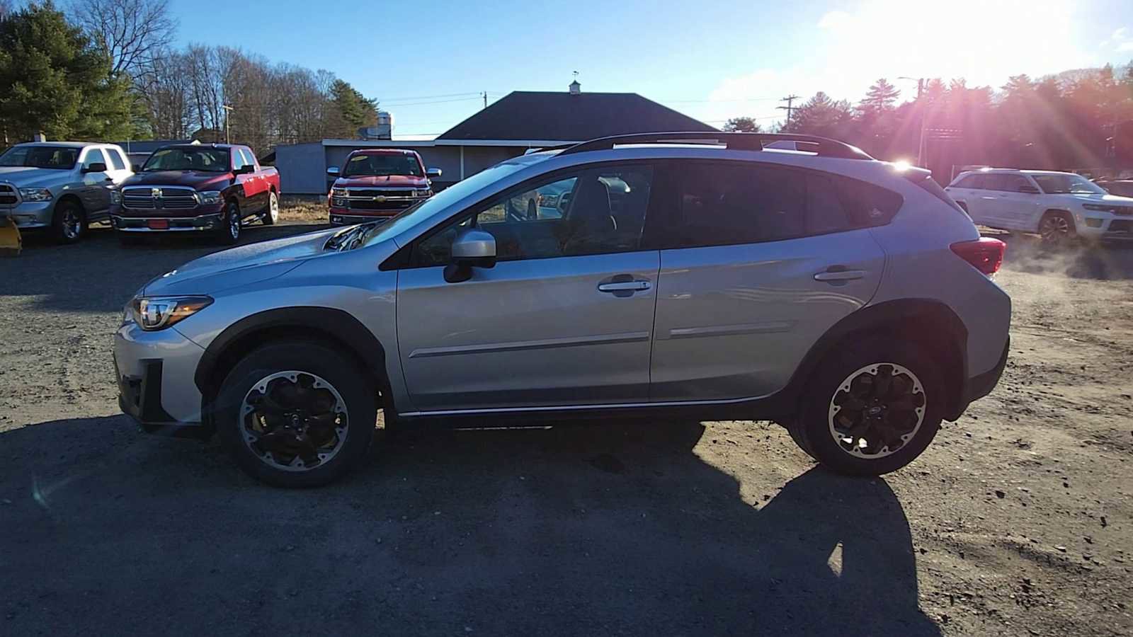 Used 2021 Subaru Crosstrek 2.0i Premium w/ Moonroof Package image 5