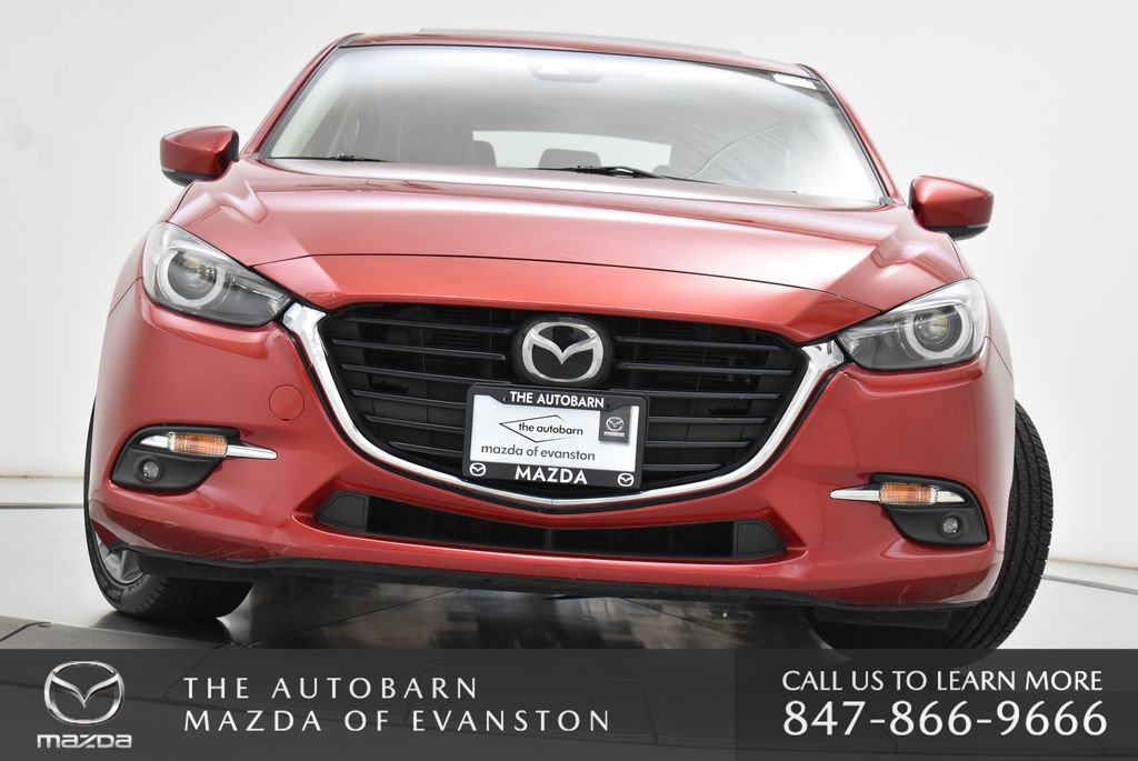 Used 2018 MAZDA MAZDA3 Grand Touring w/ Premium Equipment Package FWD image 5