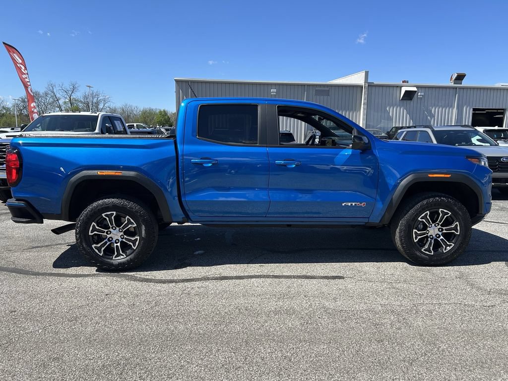 Used 2024 GMC Canyon AT4 w/ Canyon Safety Plus Package AWD/4WD image 8