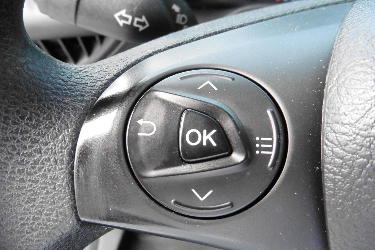 Used 2022 Ford Transit Connect XL image 7