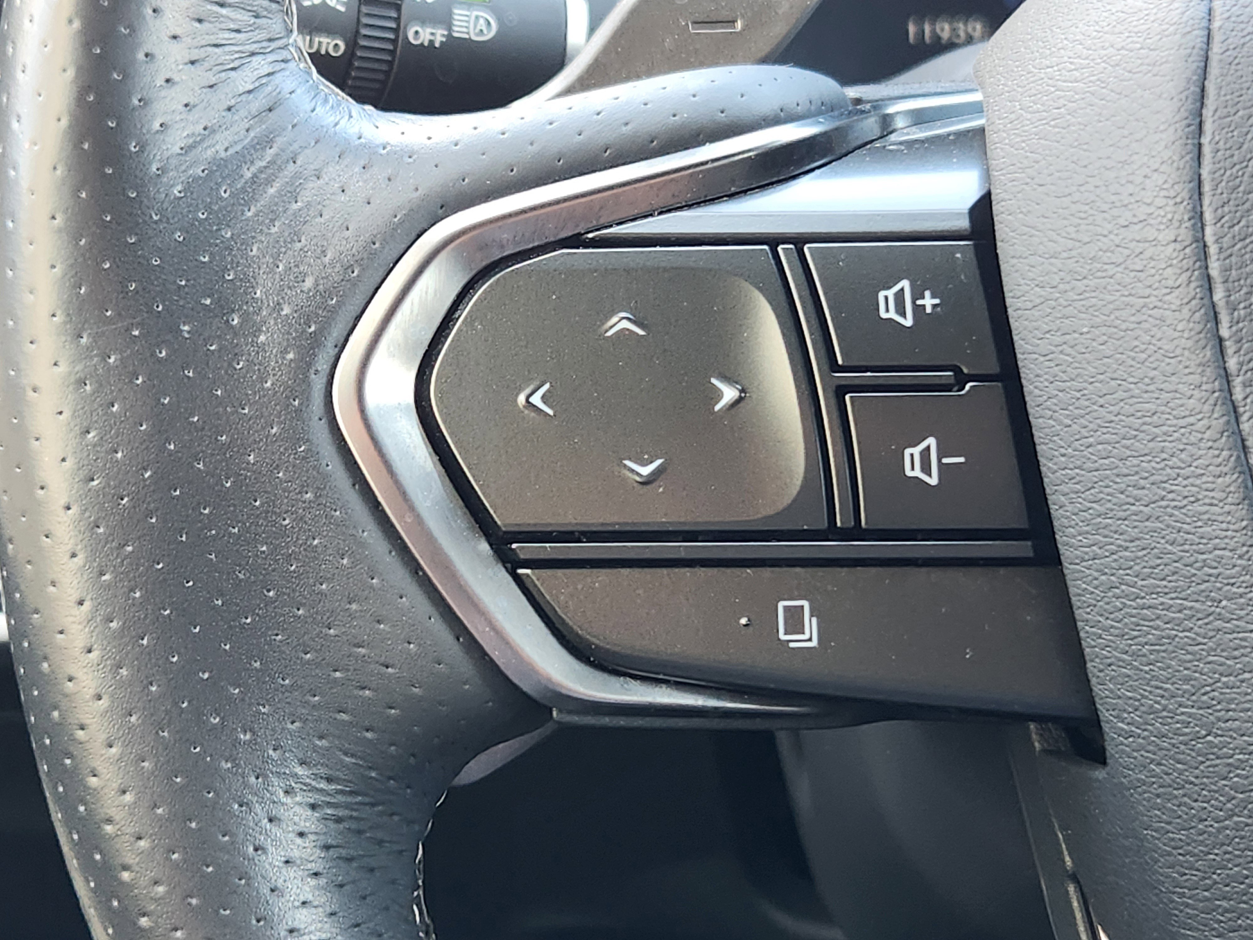 Used 2024 Lexus RX 500h F Sport w/ Convenience Package AWD/4WD image 33