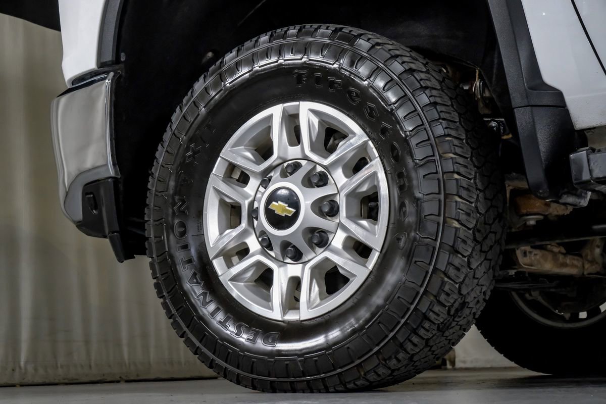 Used 2021 Chevrolet Silverado 2500 LT w/ Convenience Package image 54