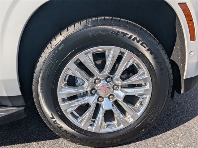 Used 2025 GMC Yukon Denali image 10