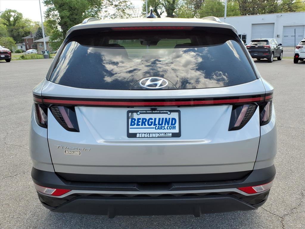 Used 2023 Hyundai Tucson SEL FWD image 5