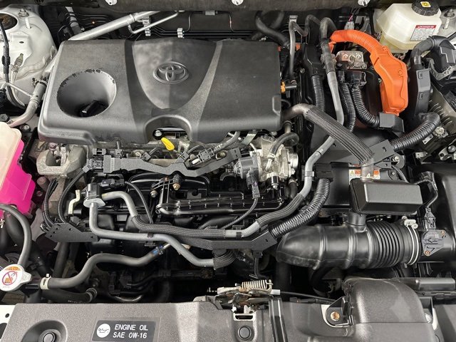 Used 2023 Toyota RAV4 LE image 10