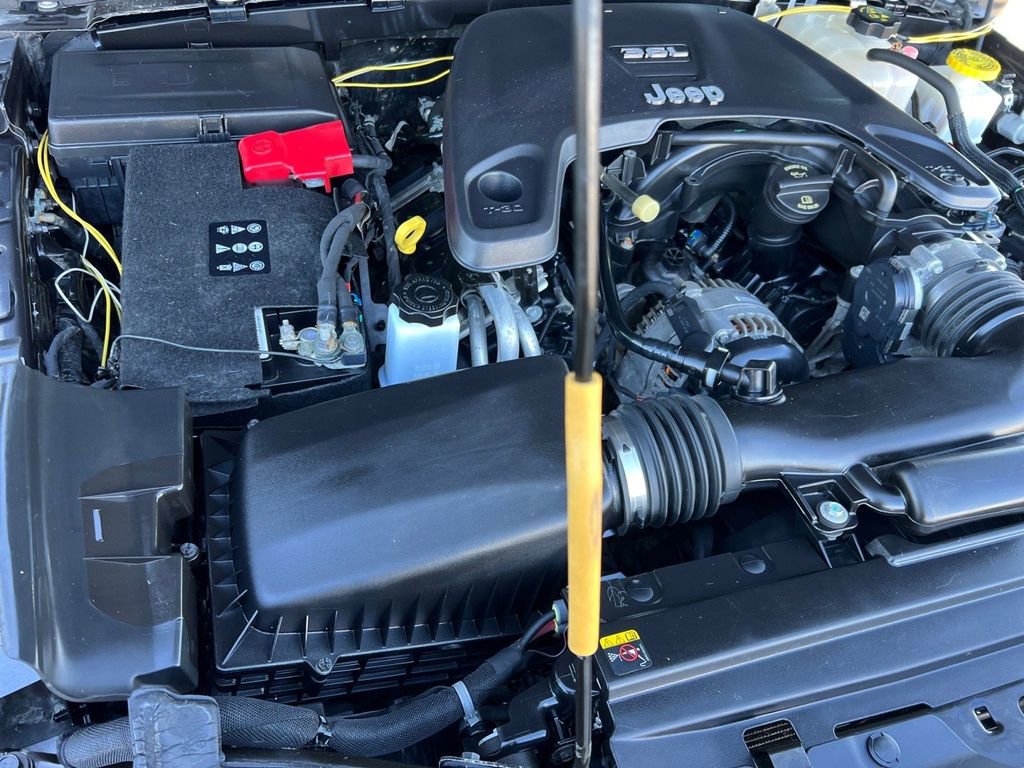 Used 2021 Jeep Gladiator Rubicon w/ Dual Top Group image 43