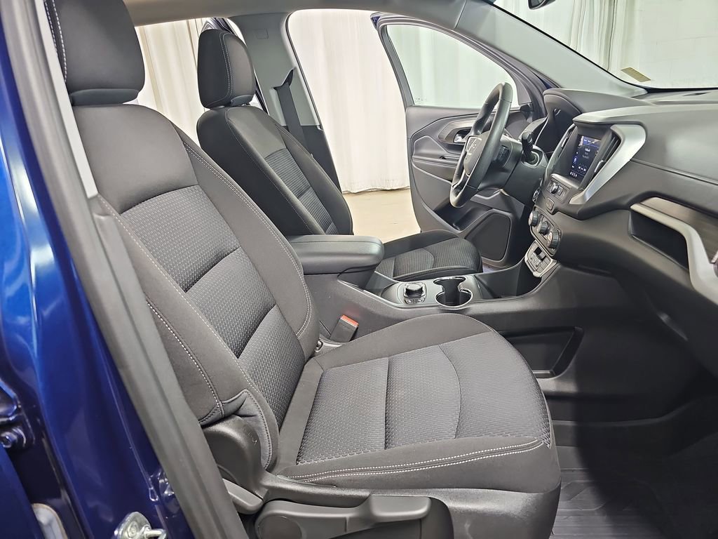 Certified 2022 GMC Terrain SLE w/ Driver Convenience Package image 13