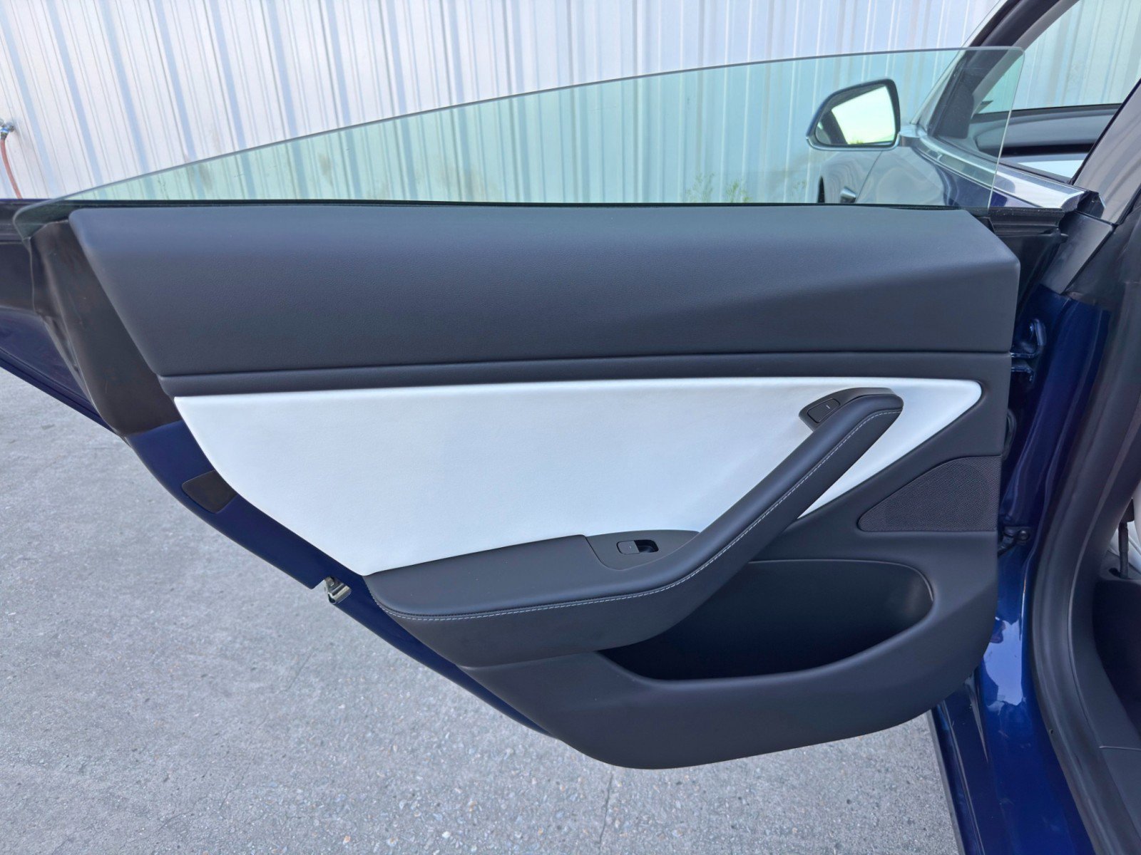 Used 2019 Tesla Model 3 Long Range image 40
