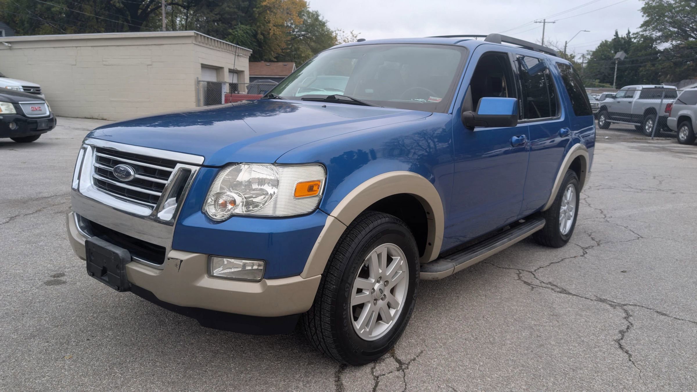 Used 2010 Ford Explorer Eddie Bauer image 1