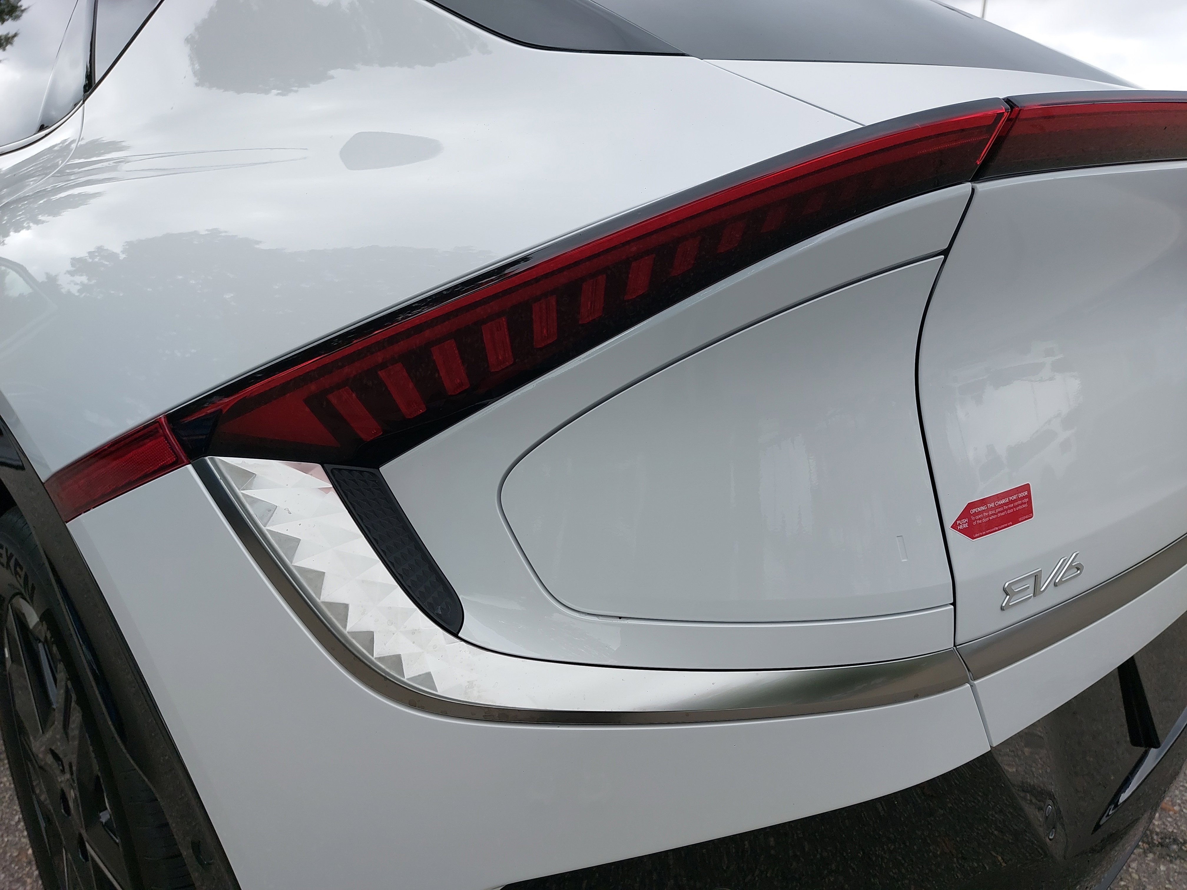 New 2025 Kia EV6 Wind image 36