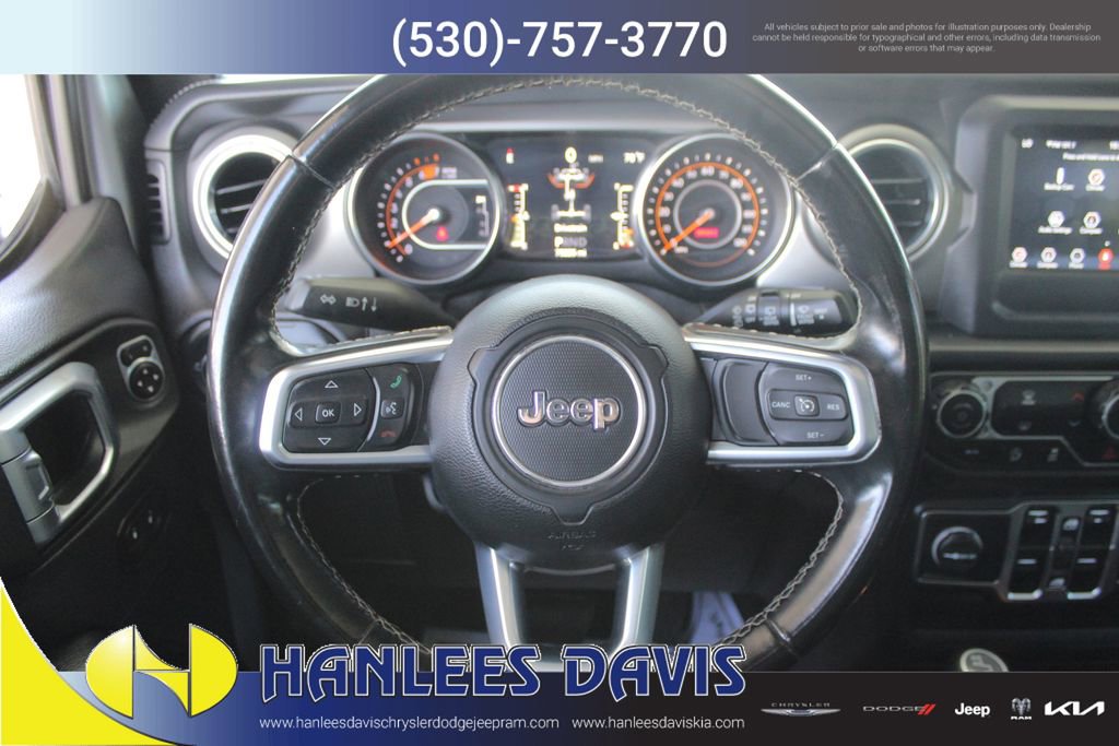 Used 2020 Jeep Wrangler Unlimited Sahara image 16
