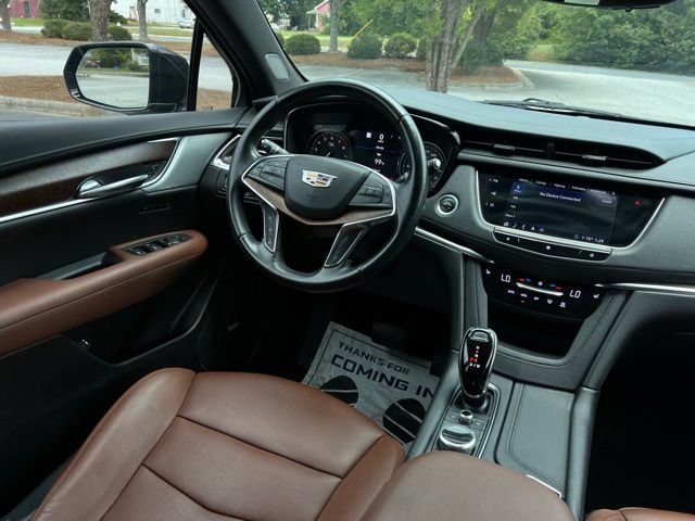 Used 2020 Cadillac XT5 Premium Luxury FWD image 29