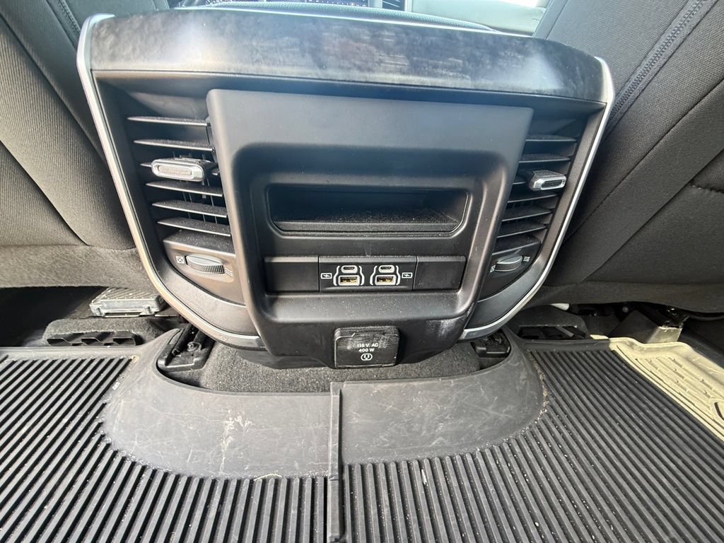 Used 2022 RAM 1500 Big Horn AWD/4WD image 36