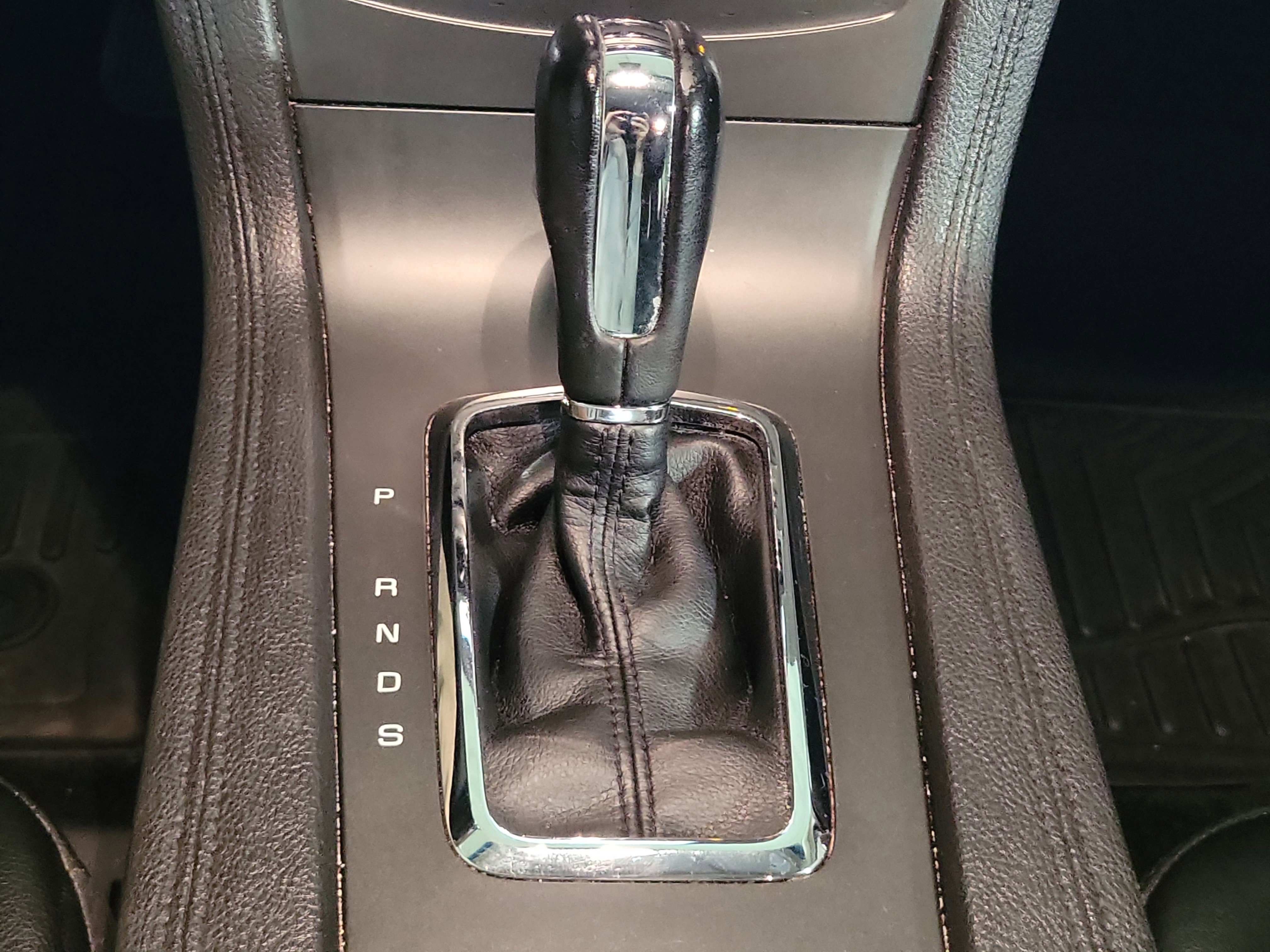 Used 2015 Lincoln MKT AWD w/ Equipment Group 201A image 31