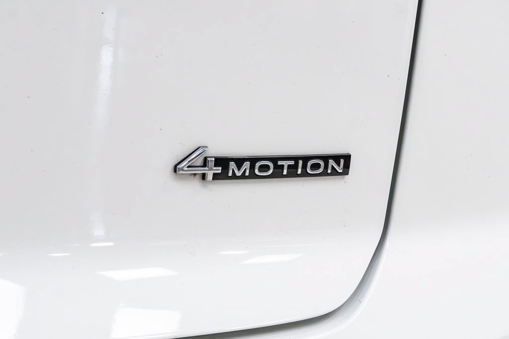Used 2023 Volkswagen Atlas Cross Sport SE w/ Black Wheel Package AWD/4WD image 30