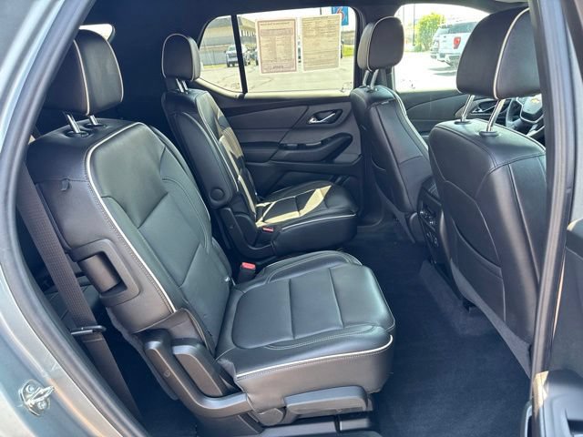 Used 2023 Chevrolet Traverse Premier AWD/4WD image 21