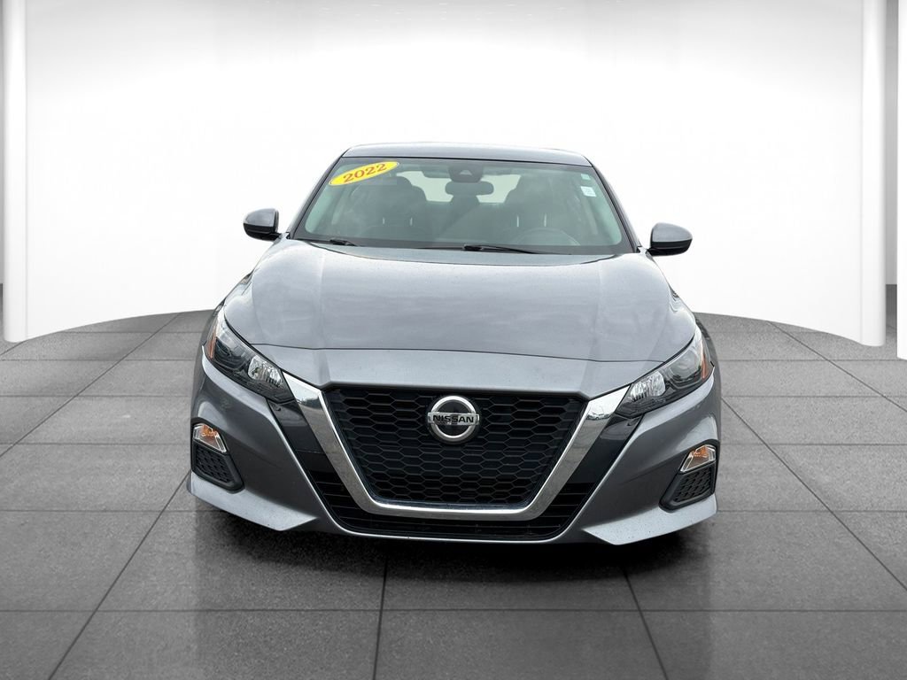 Used 2022 Nissan Altima 2.5 S FWD image 2