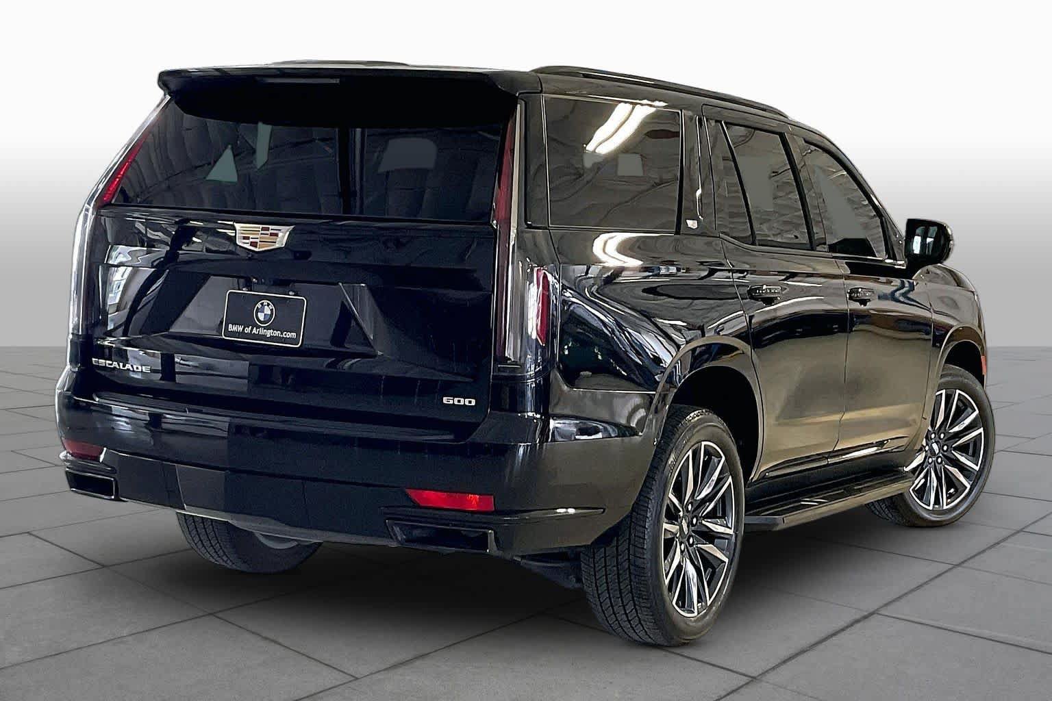 Used 2023 Cadillac Escalade Sport AWD/4WD image 12