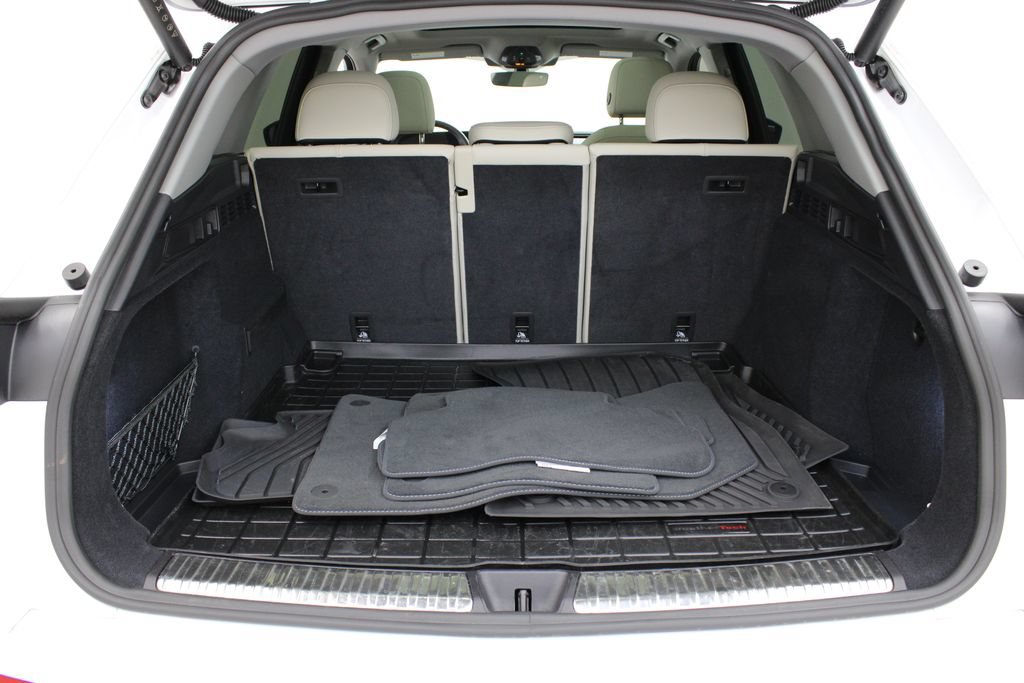 Used 2025 Audi Q5 Premium Plus AWD/4WD image 31