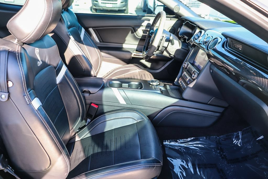 Used 2020 Ford Mustang Shelby GT500 w/ Technology Package RWD image 20