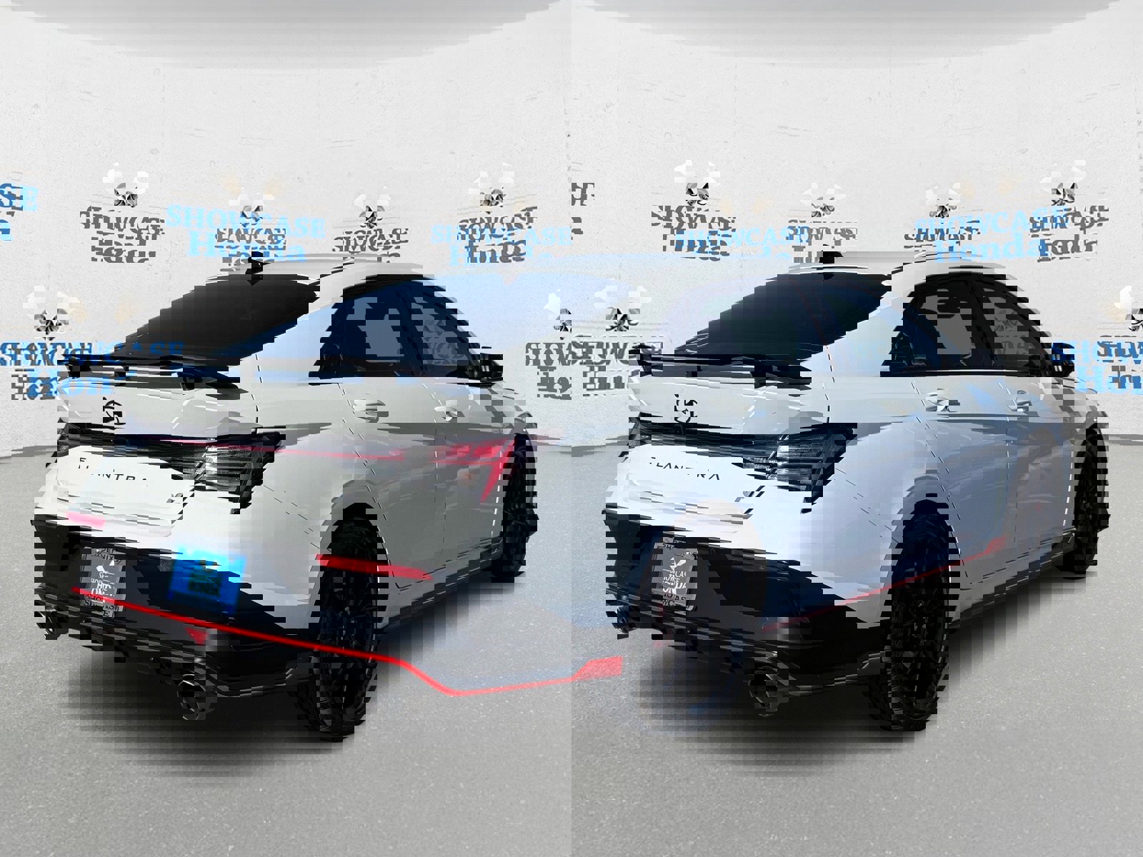 Used 2025 Hyundai Elantra N Base image 8