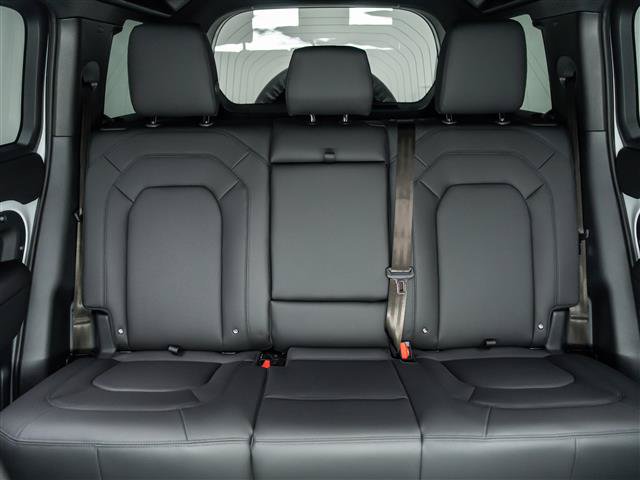 New 2026 Land Rover Defender 110 S AWD/4WD image 17