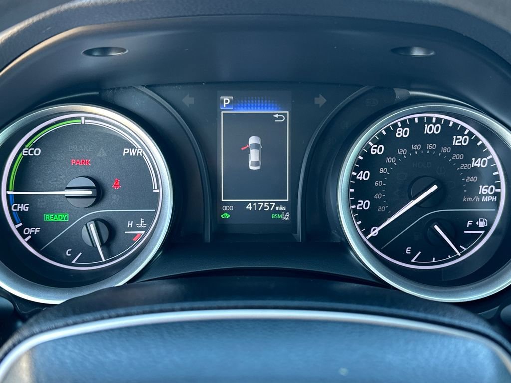 Used 2021 Toyota Camry LE image 20