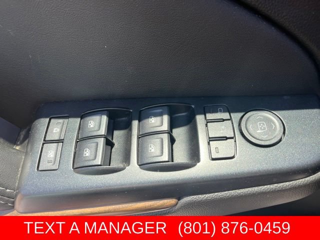 Used 2019 GMC Yukon Denali AWD/4WD image 16
