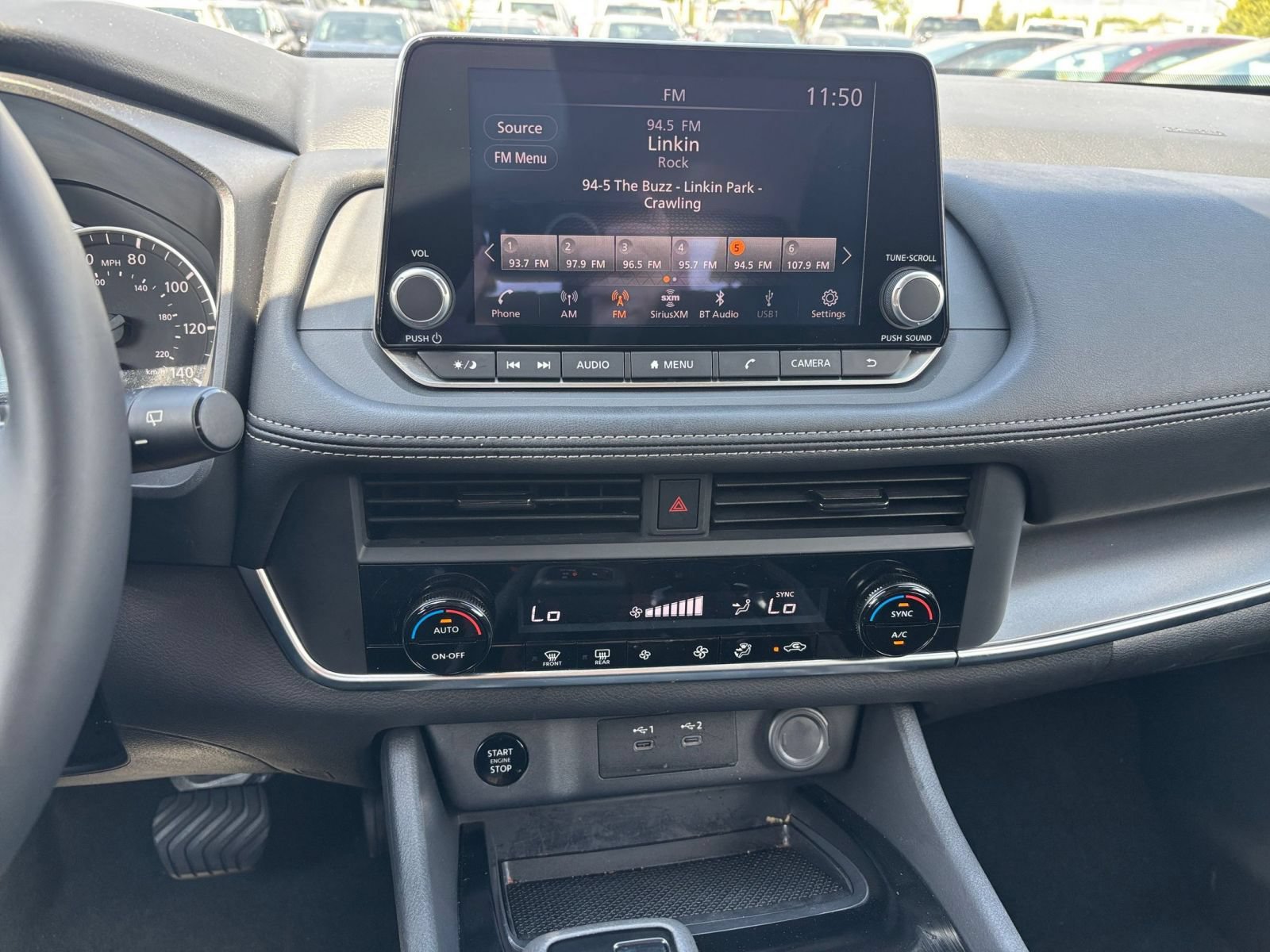 Used 2026 Nissan Rogue SV FWD image 16