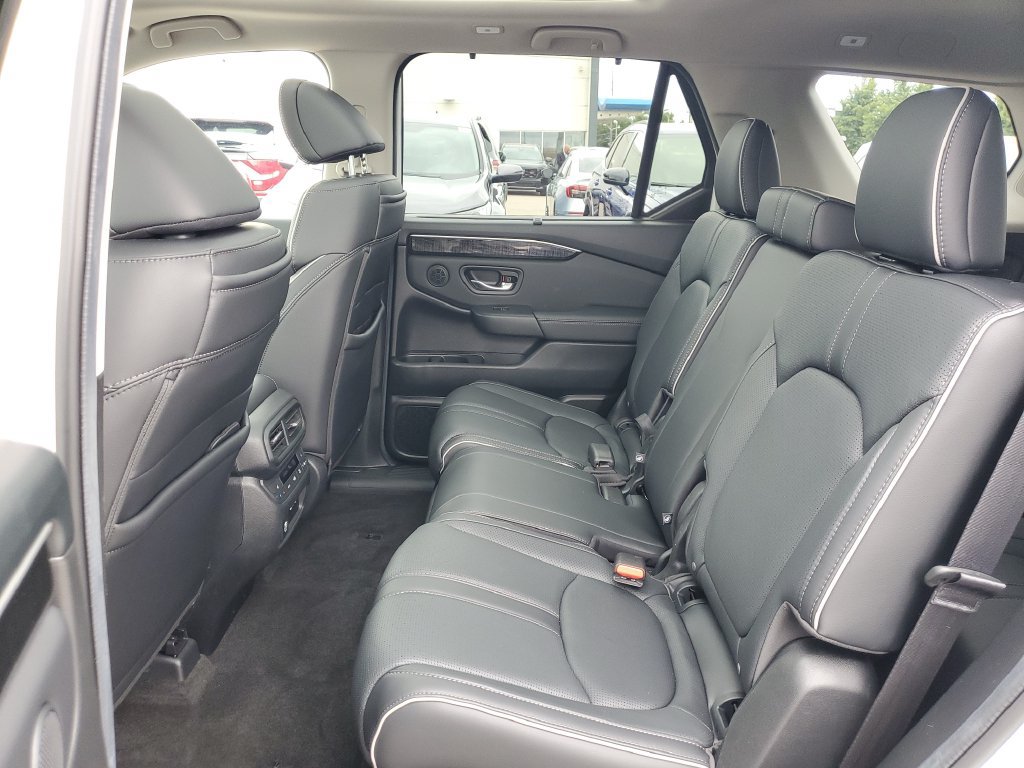 Certified 2024 Honda Pilot Elite image 15