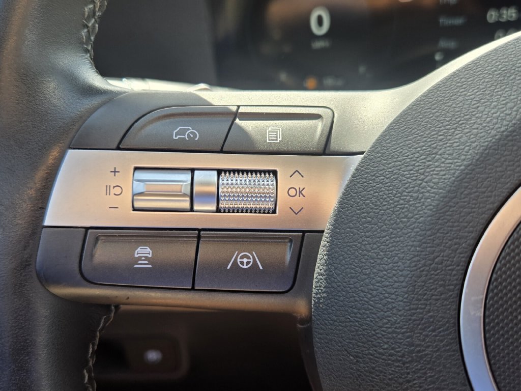 Used 2026 Hyundai Kona Limited FWD image 24